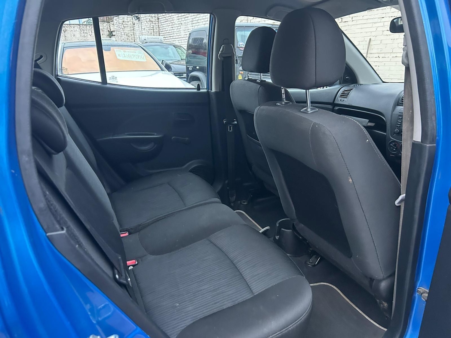 Used Kia Picanto 2011 for sale - 76700934: Photo 10