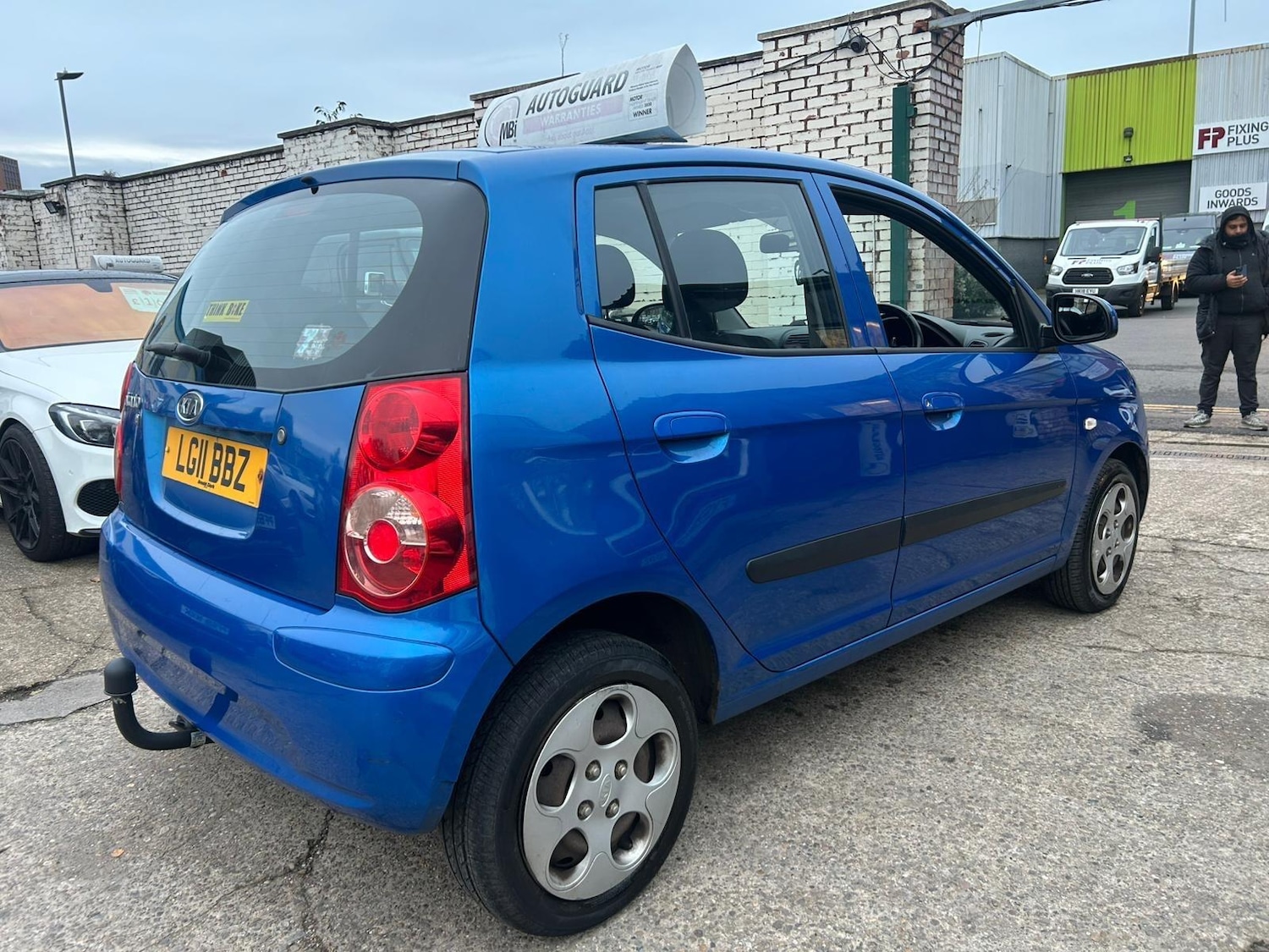 Used Kia Picanto 2011 for sale - 76700934: Photo 4