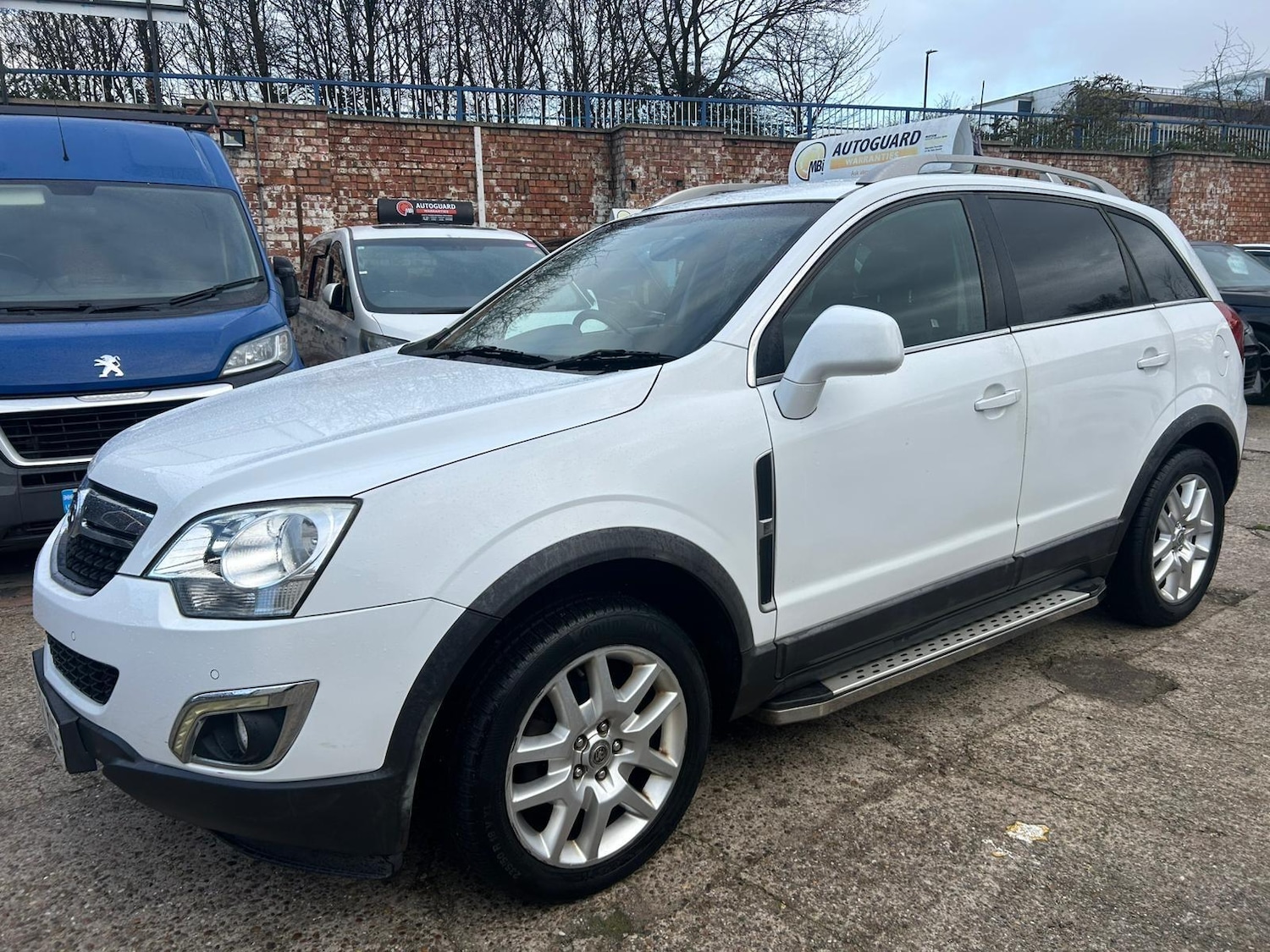 Used Vauxhall Antara 2012 for sale - 76607832: Photo 3