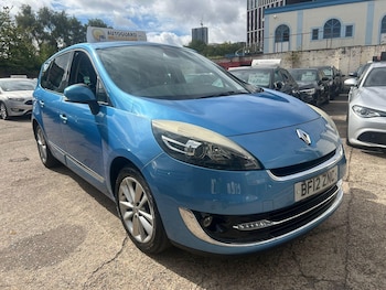 2012 (12) - 1.5 dCi Dynamique TomTom Euro 5 (s/s) 5dr