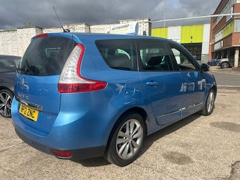 Used Renault Grand Scenic 2012 for sale - 75719531: Photo