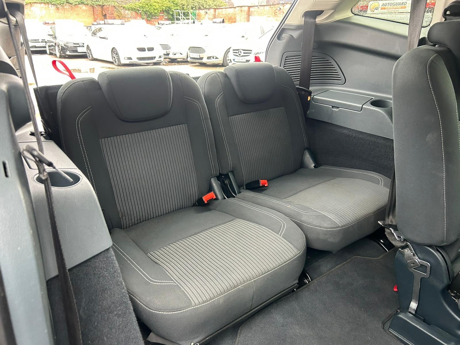 Used Ford Grand C-Max 2015 for sale - 77344618: Photo 13