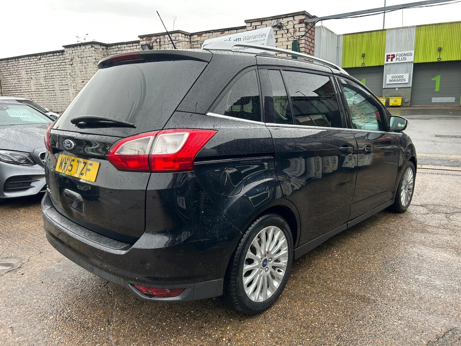 Used Ford Grand C-Max 2015 for sale - 77344618: Photo 4