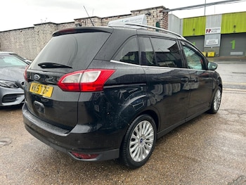 Used Ford Grand C-Max 2015 for sale - 77344618: Photo