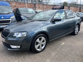 Used Skoda Octavia 2015 for sale - 77798954: Photo