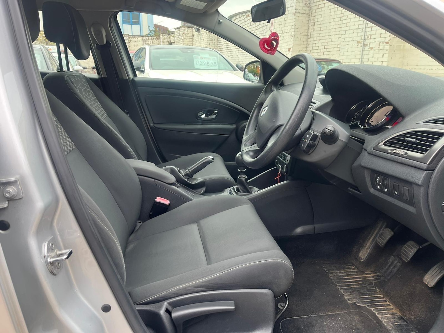 Used Renault Megane 2013 for sale - 76251098: Photo 9