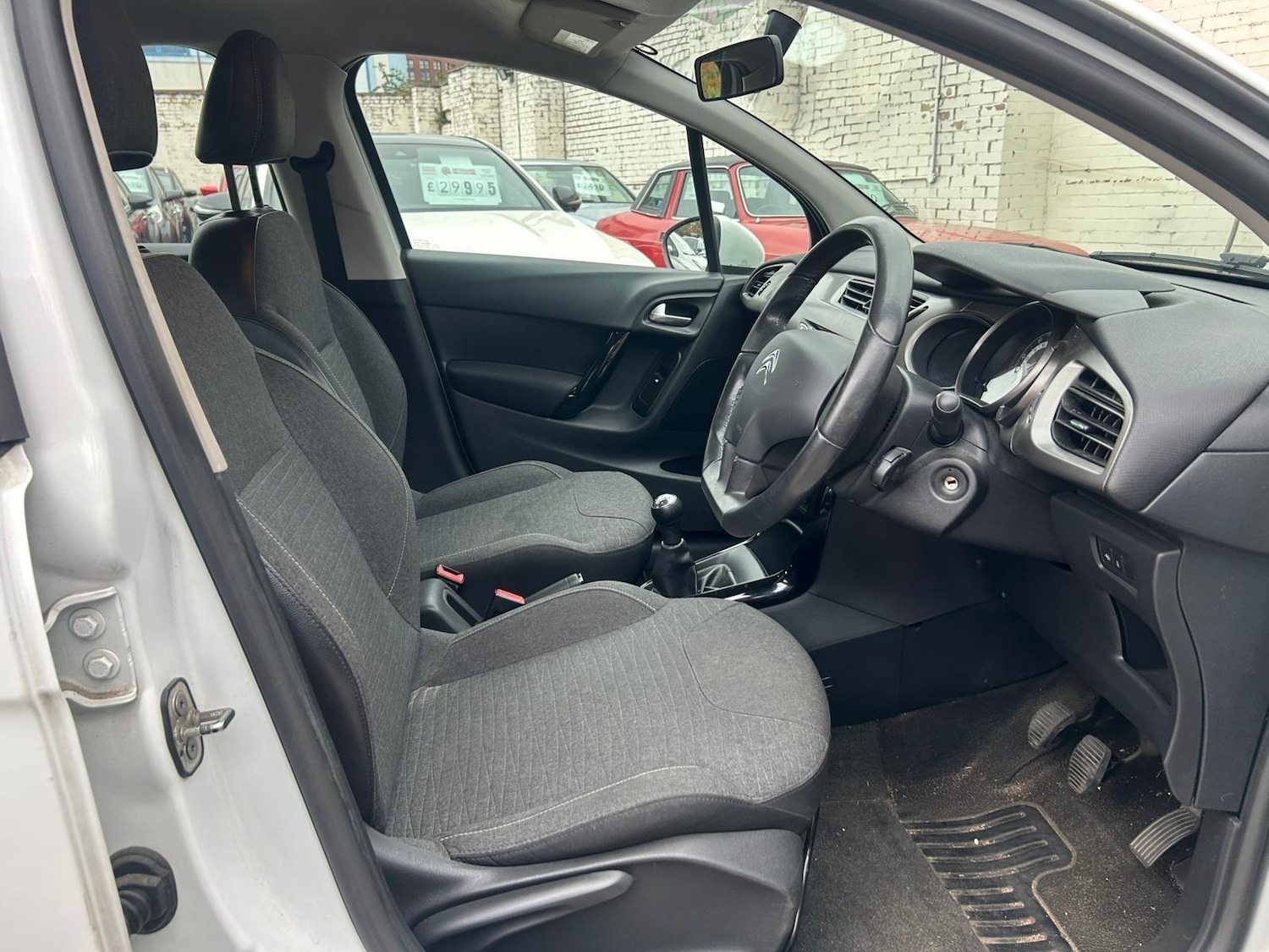 Used Citroen C3 2016 for sale - 76561458: Photo 11