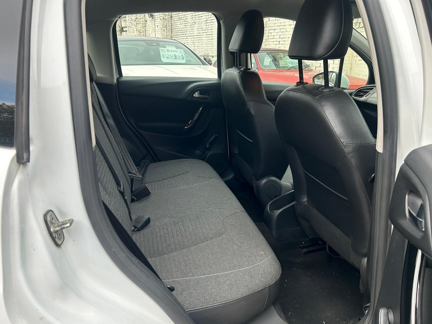 Used Citroen C3 2016 for sale - 76561458: Photo 12