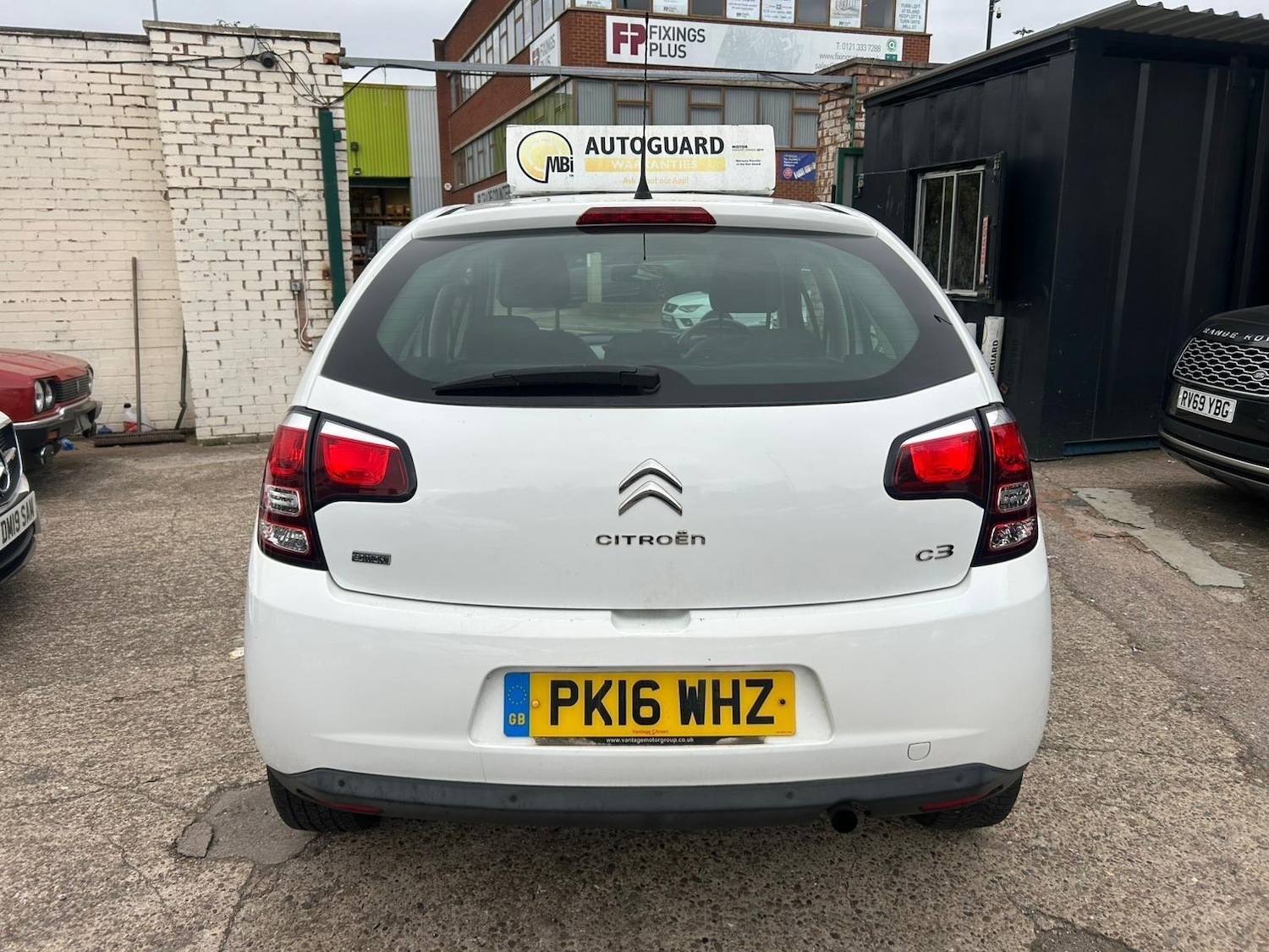 Used Citroen C3 2016 for sale - 76561458: Photo 8