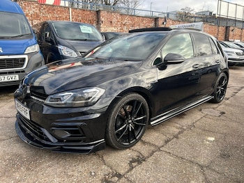 Used Volkswagen Golf 2019 for sale - 77351892: Photo