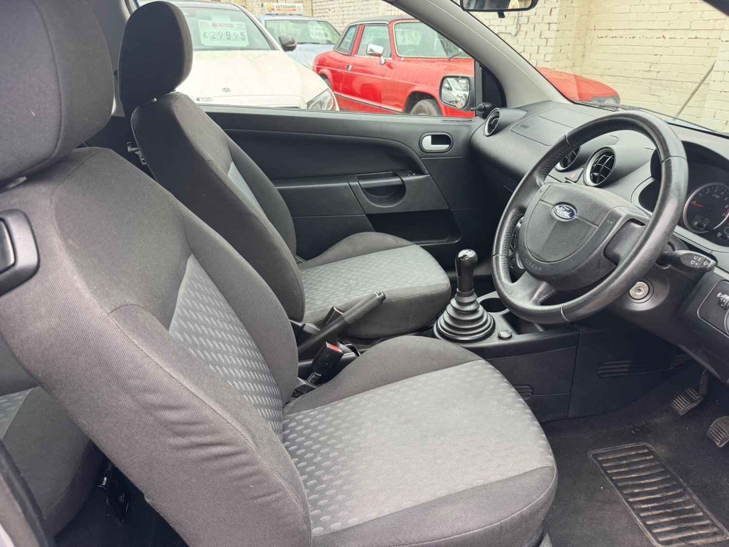 Used Ford Fiesta 2005 for sale - 76239916: Photo 7