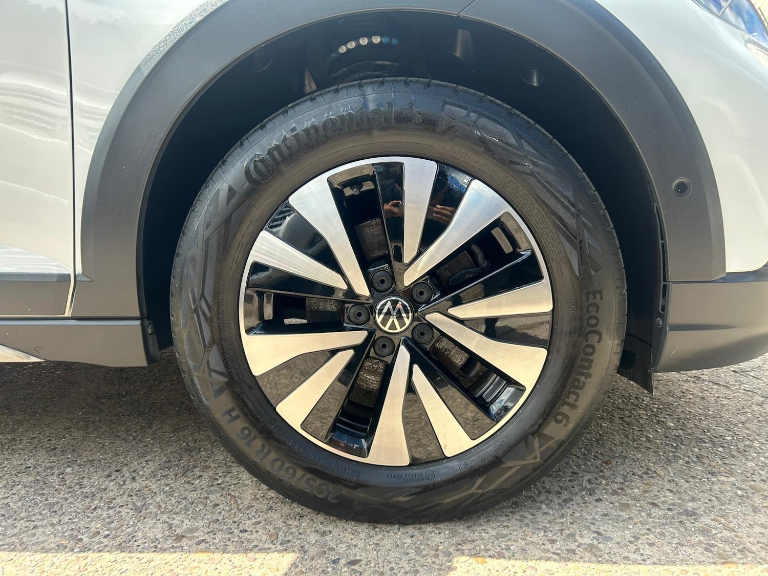 Used Volkswagen Taigo 2022 for sale - 76987709: Photo 9