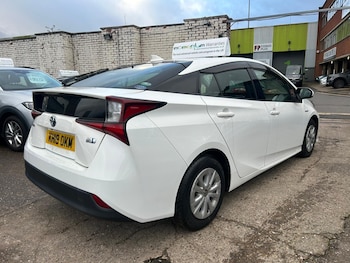 Used Toyota Prius 2019 for sale - 77565049: Photo