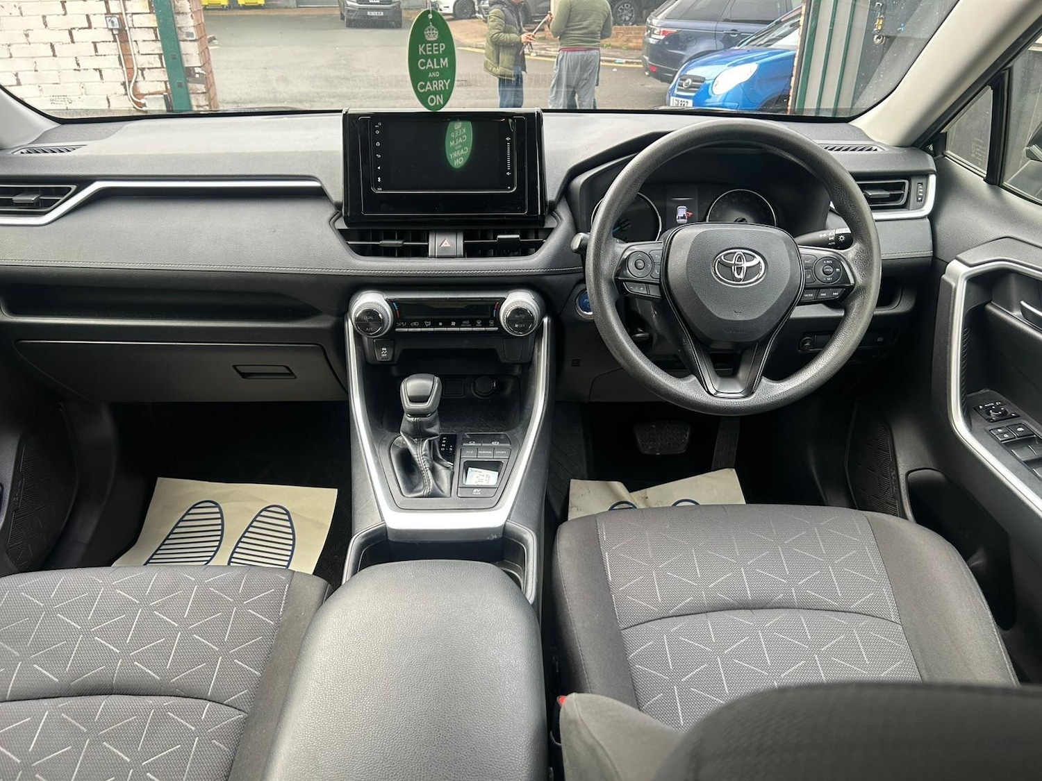 Used Toyota RAV4 for sale - 76735436: Photo 9