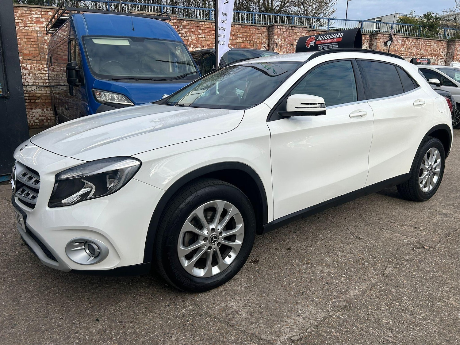 Used Mercedes-Benz GLA 2018 for sale - 78034264: Photo 3