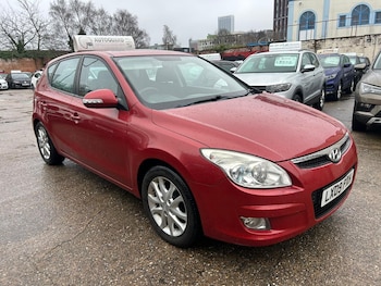 Hyundai i30 feature image