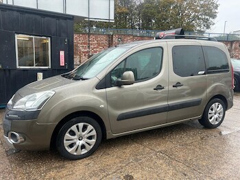 Used Citroen Berlingo Multispace 2014 for sale - 76992144: Photo