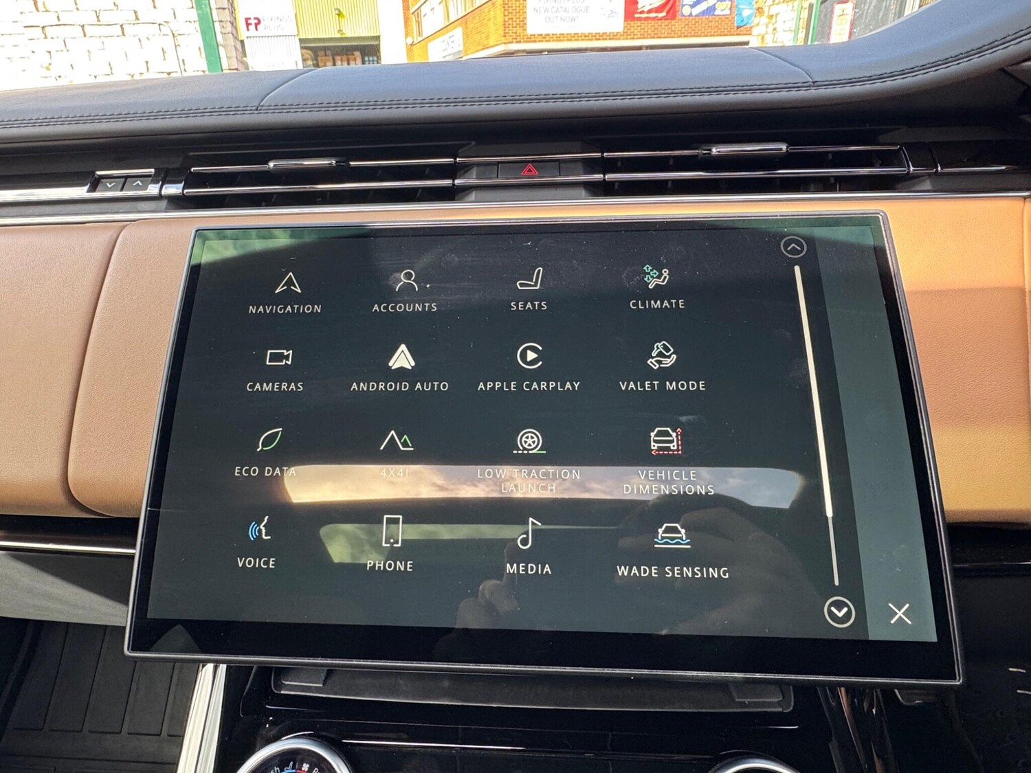 Used Land Rover Range Rover Sport 2023 for sale - 77883226: Photo 18