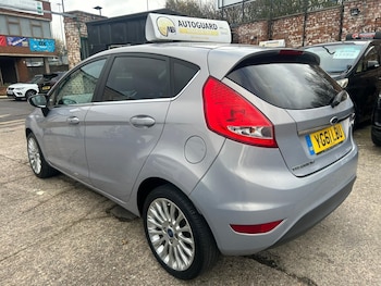Used Ford Fiesta 2011 for sale - 76472975: Photo