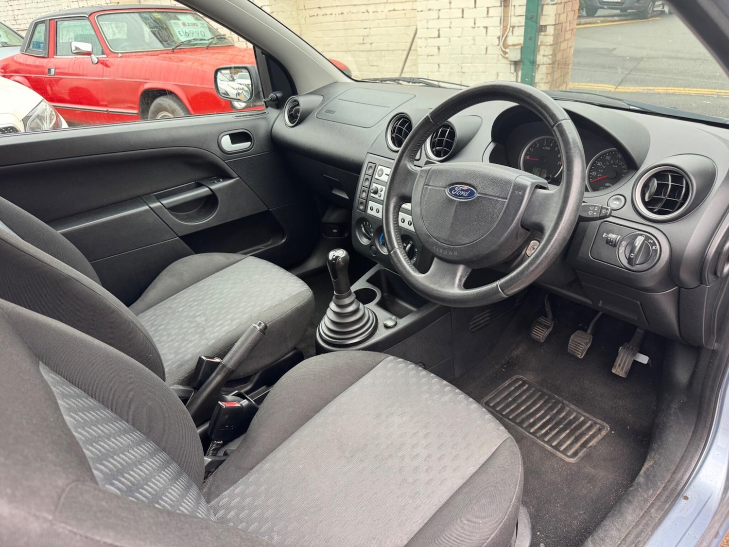 Used Ford Fiesta 2005 for sale - 76997444: Photo 9
