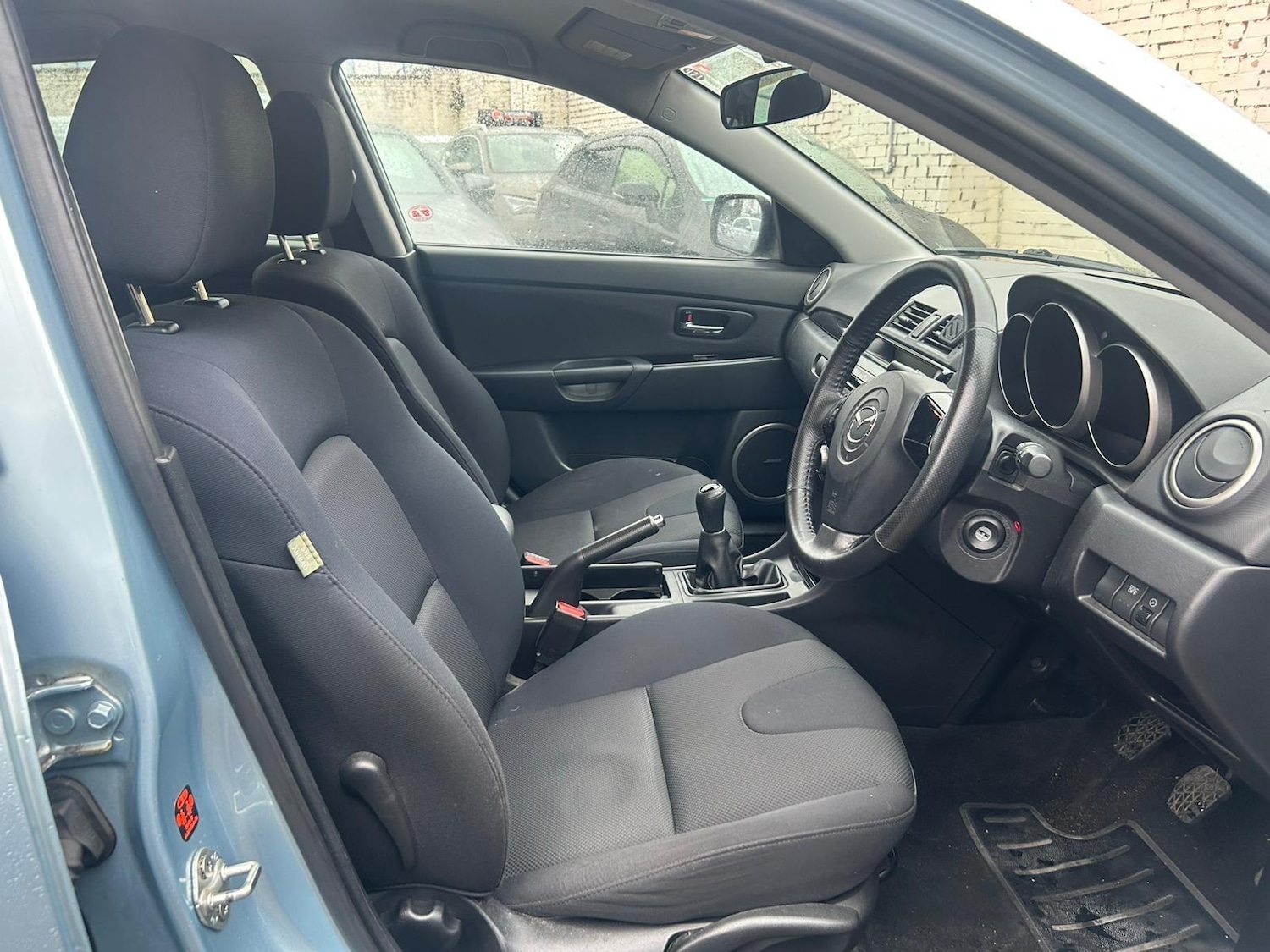 Used Mazda Mazda3 2009 for sale - 77377677: Photo 9