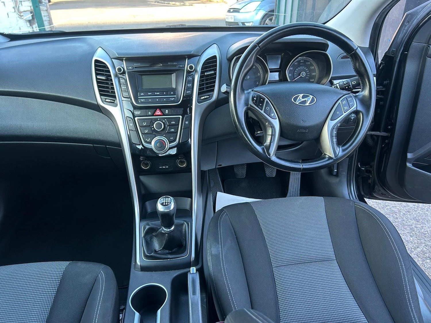 Used Hyundai i30 2013 for sale - 76997475: Photo 10