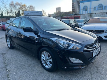 Used Hyundai i30 2013 for sale - 76997475: Photo