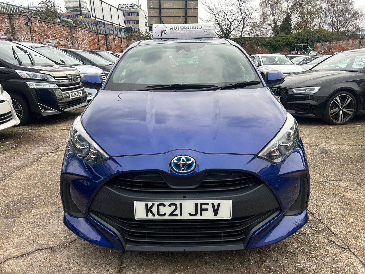 Used Toyota Yaris for sale - 76592812: Photo 6