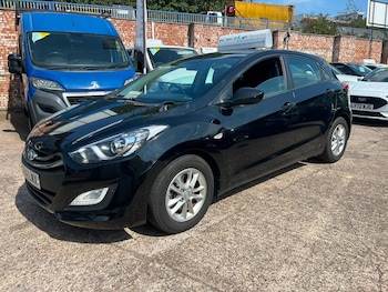 Used Hyundai i30 2014 for sale - 79373814: Photo