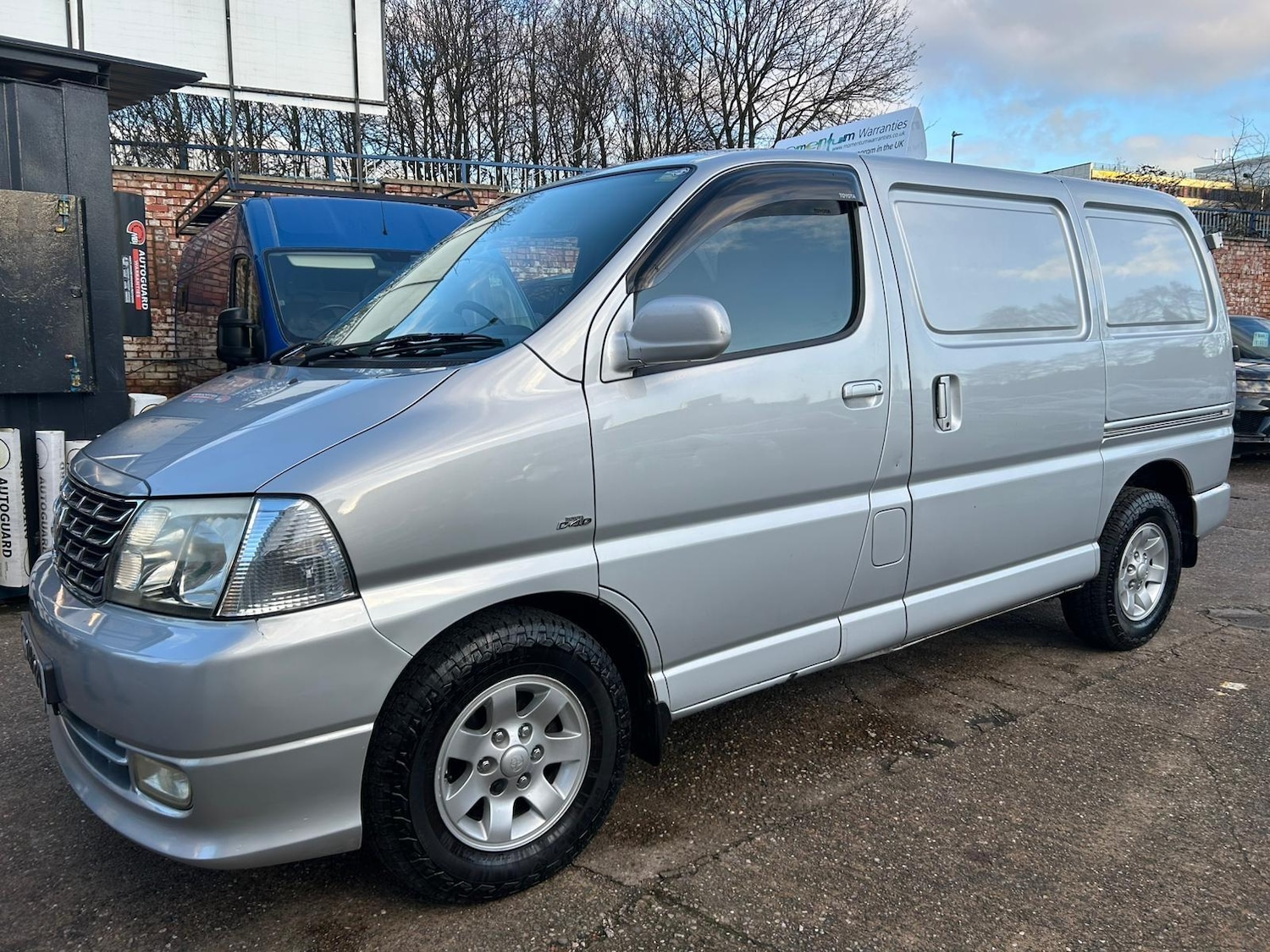 Used Toyota HiAce 2007 for sale - 77237718: Photo 3