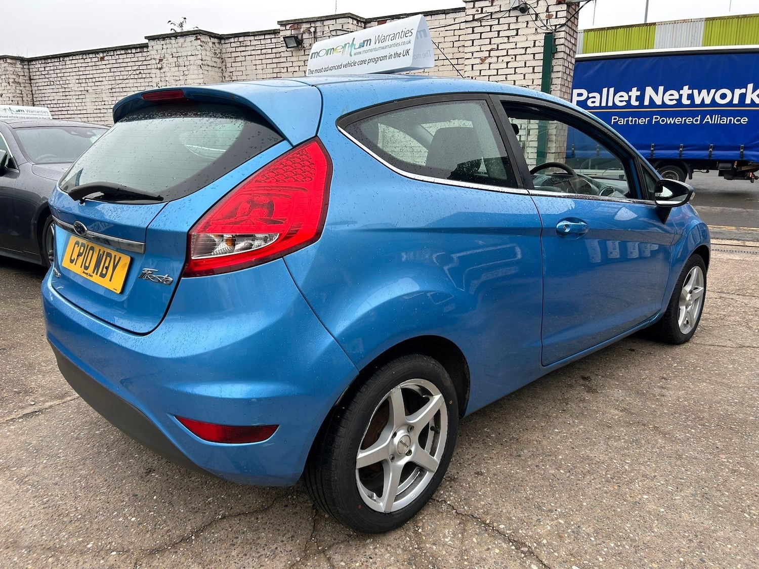 Used Ford Fiesta 2010 for sale - 77783210: Photo 5