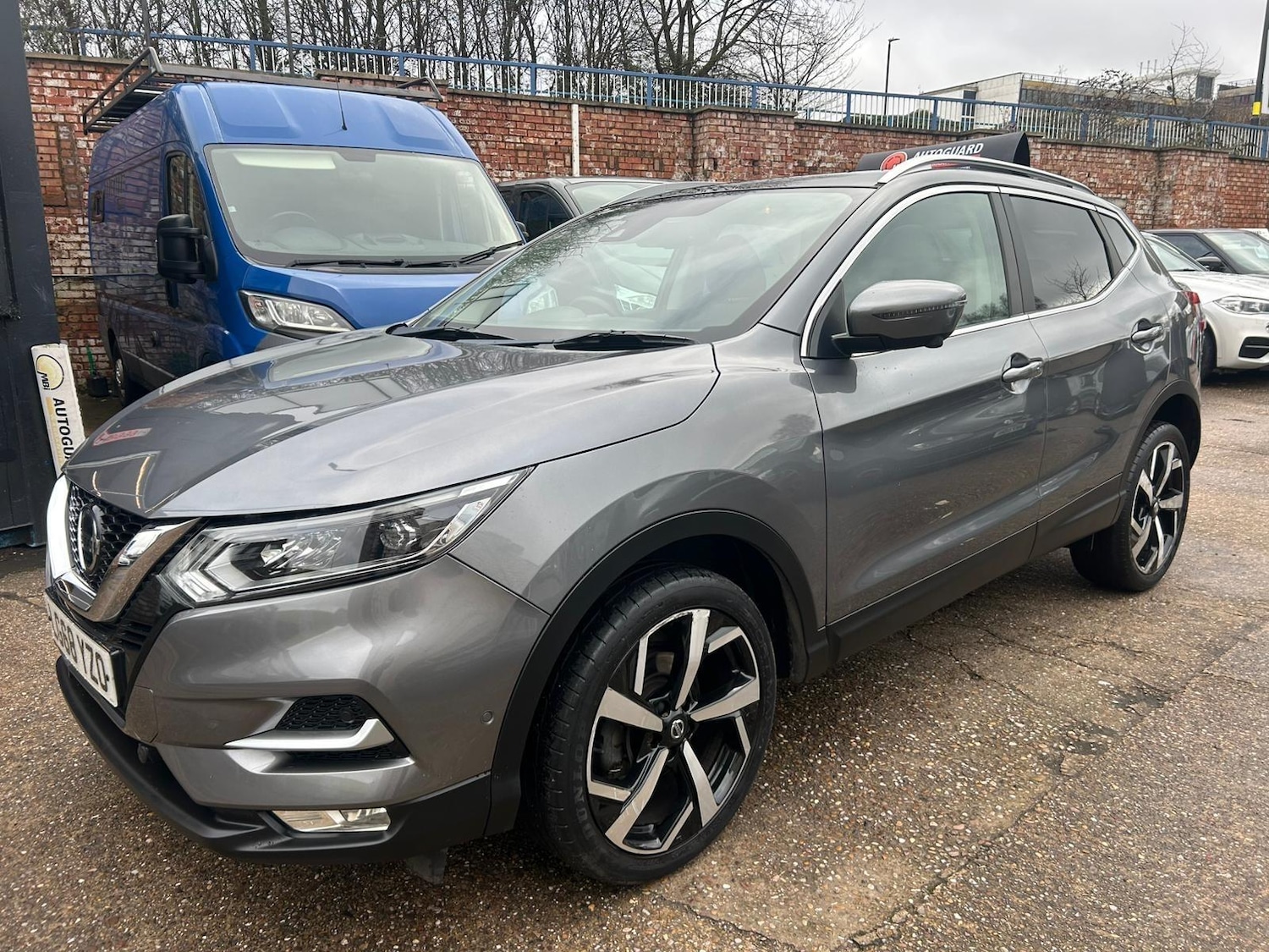 Used Nissan Qashqai 2018 for sale - 77637689: Photo 3