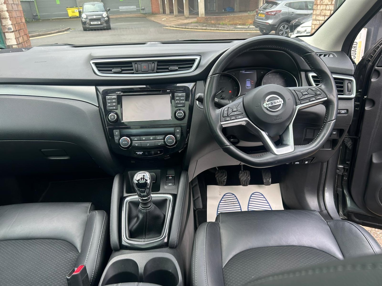 Used Nissan Qashqai 2018 for sale - 77637689: Photo 9