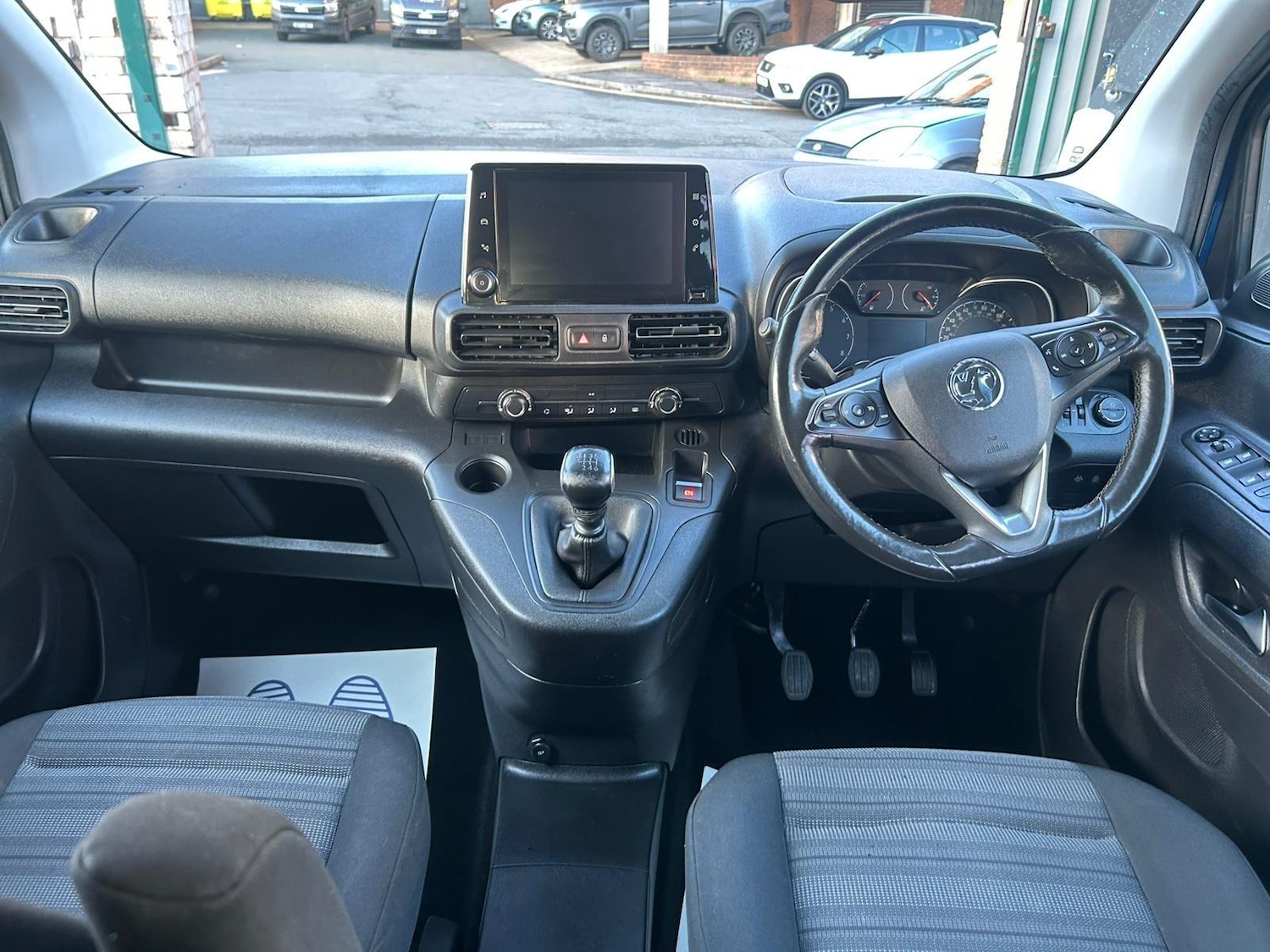 Used Vauxhall Combo Life 2022 for sale - 76607209: Photo 10
