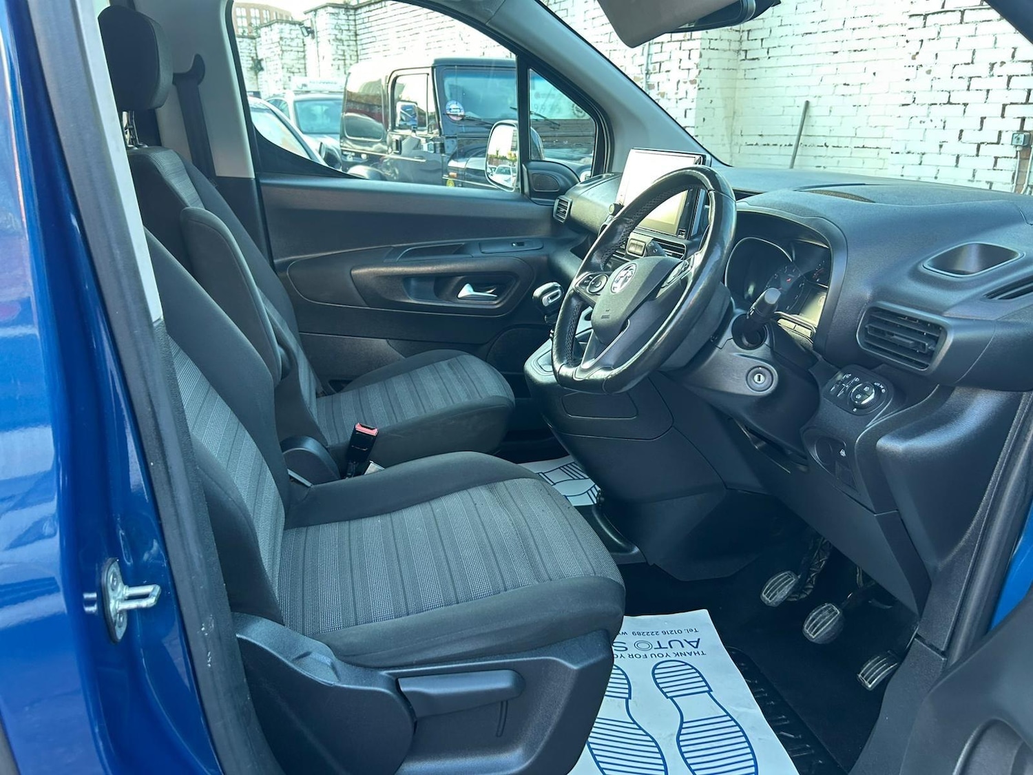 Used Vauxhall Combo Life 2022 for sale - 76607209: Photo 11