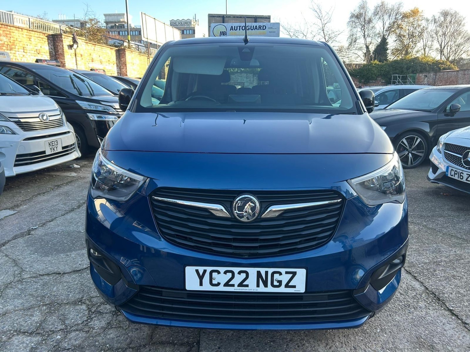 Used Vauxhall Combo Life 2022 for sale - 76607209: Photo 6