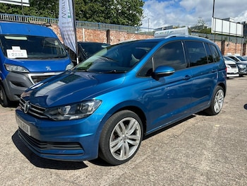 Used Volkswagen Touran 2016 for sale - 79039036: Photo