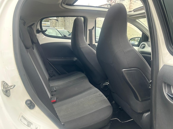 Used Peugeot 108 2017 for sale - 75339433: Photo 13