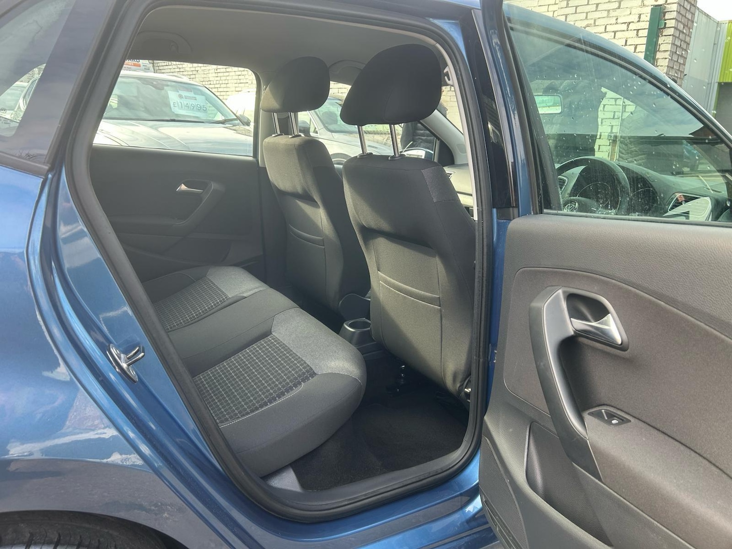 Used Volkswagen Polo 2016 for sale - 76991830: Photo 9