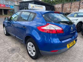 Used Renault Megane 2011 for sale - 74899293: Photo
