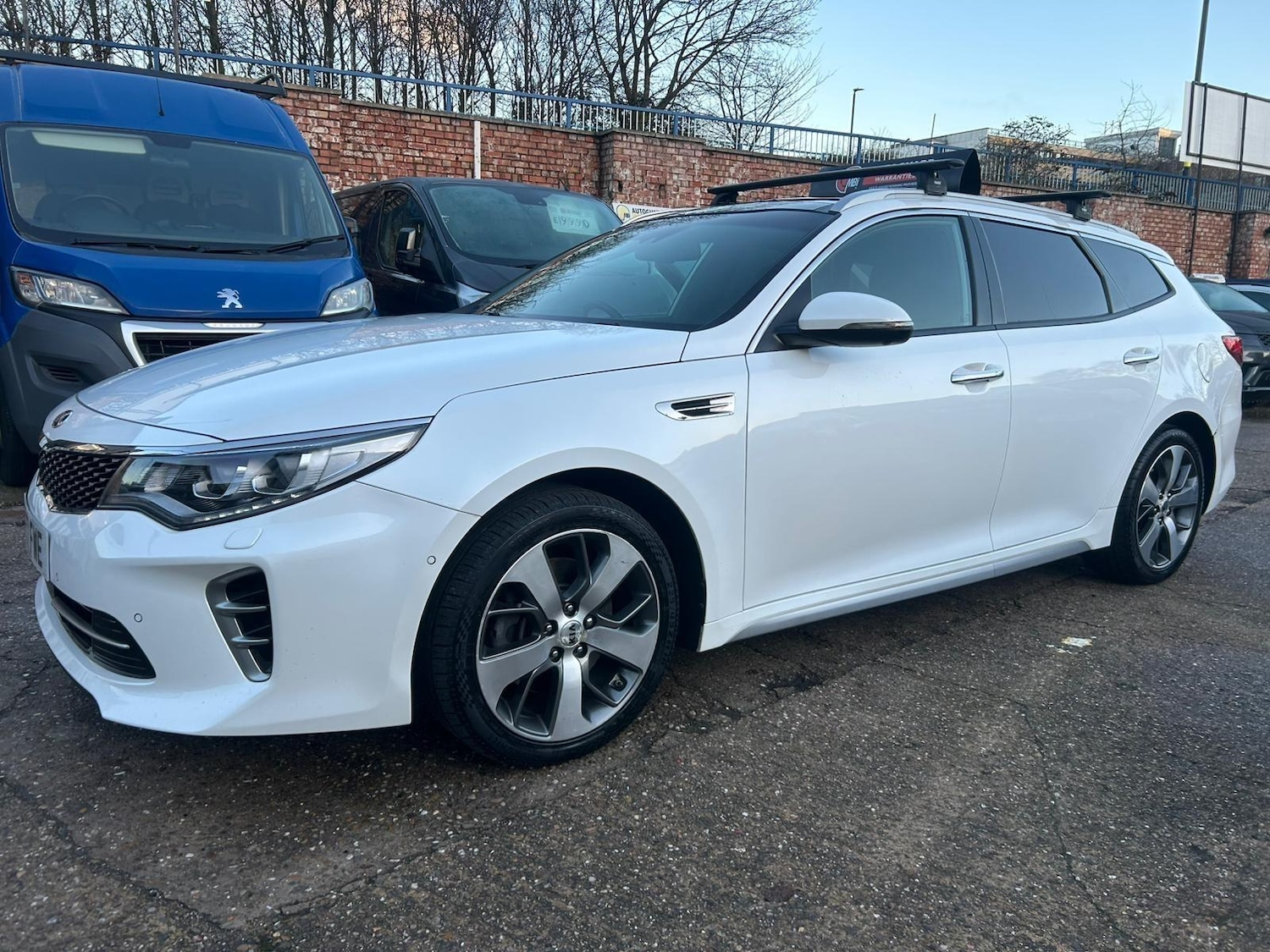 Used Kia Optima 2017 for sale - 77229594: Photo 3
