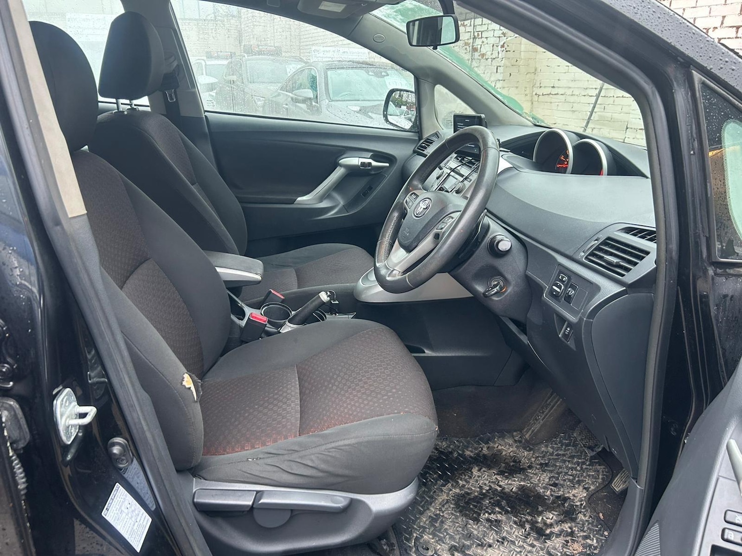 Used Toyota Verso for sale - 77538611: Photo 11