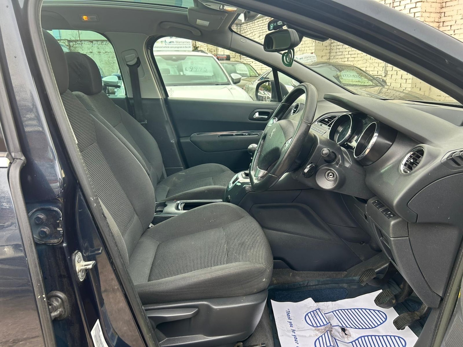 Used Peugeot 5008 2014 for sale - 77565127: Photo 11