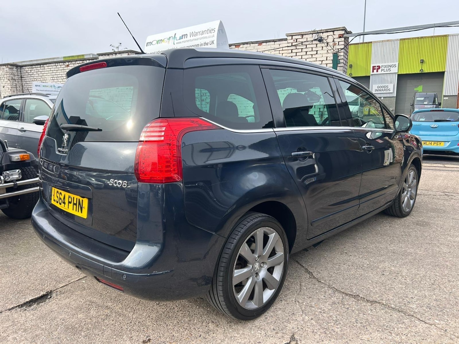 Used Peugeot 5008 2014 for sale - 77565127: Photo 4