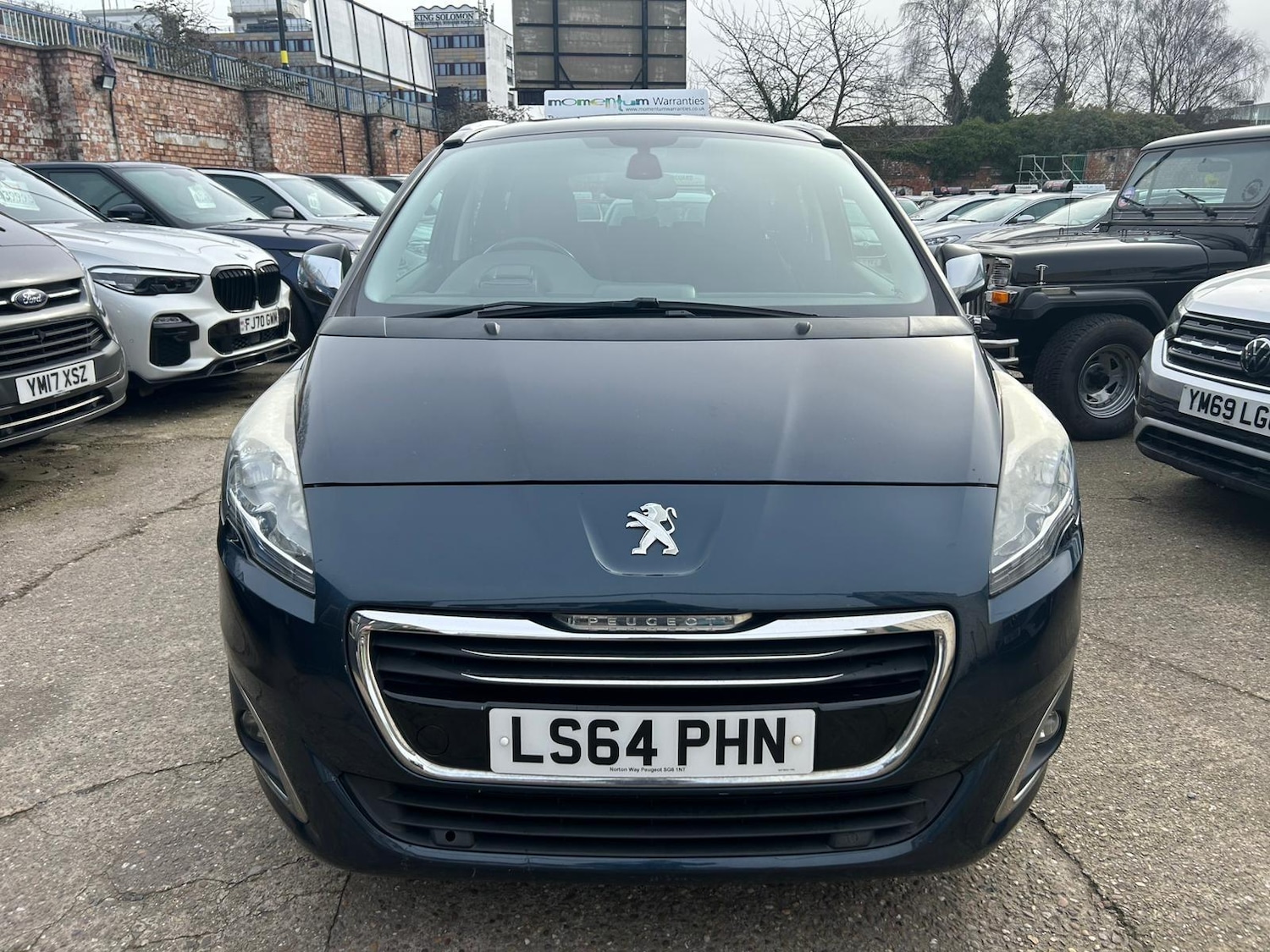 Used Peugeot 5008 2014 for sale - 77565127: Photo 6