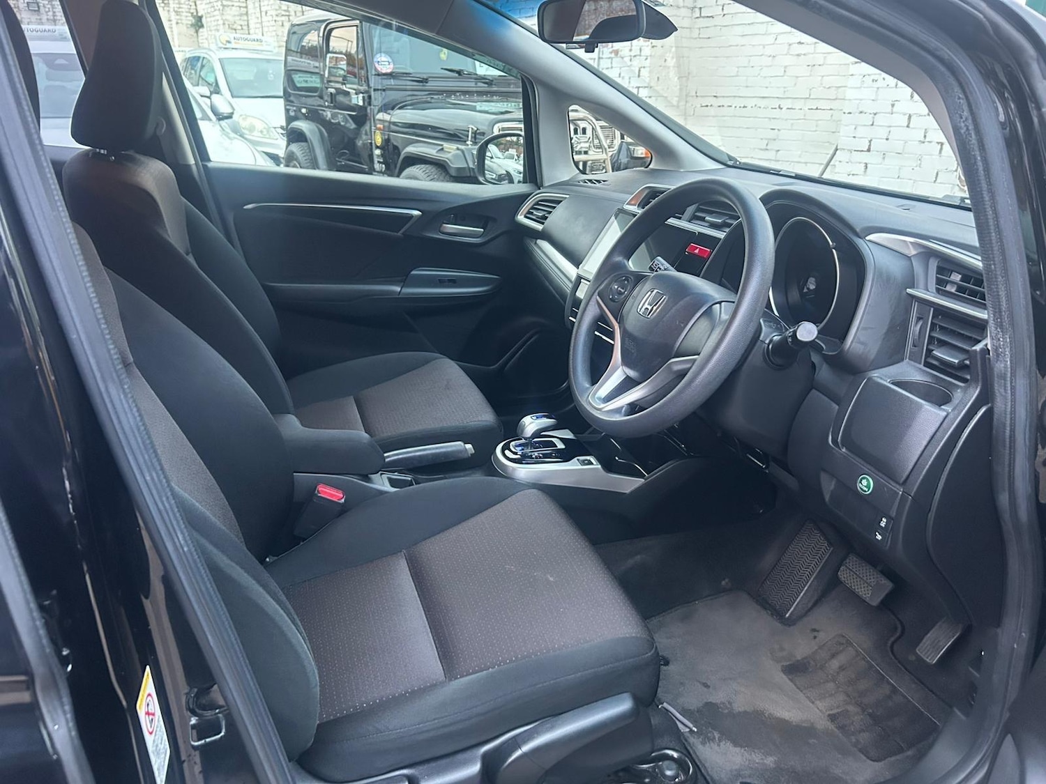 Used Honda Fit for sale - 76476438: Photo 11