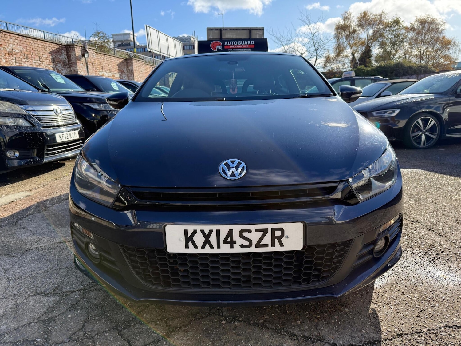 Used Volkswagen Scirocco 2014 for sale - 76441360: Photo 6