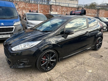 Used Ford Fiesta 2016 for sale - 76512846: Photo