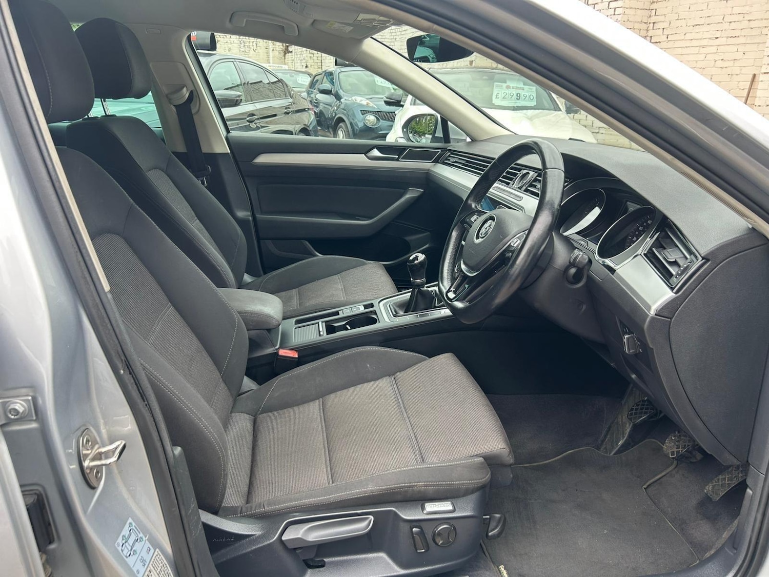 Used Volkswagen Passat 2018 for sale - 76562336: Photo 11