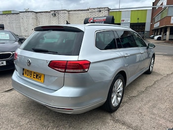 Used Volkswagen Passat 2018 for sale - 76562336: Photo